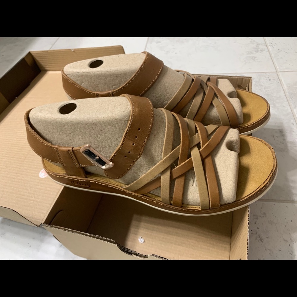 Chaco Women’s Leather Sandals